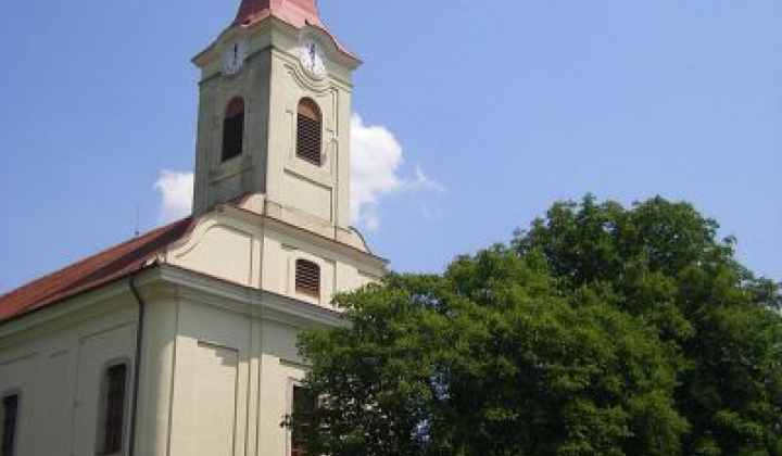 Farský kostol Najsvätejšej Trojice (1733, 1766)